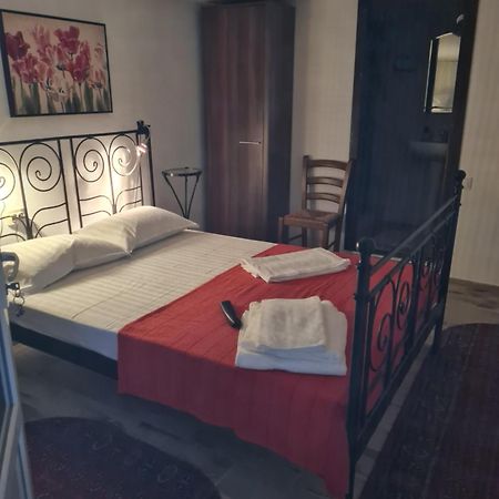 Vila Margareta Curtea de Argeş Zimmer foto