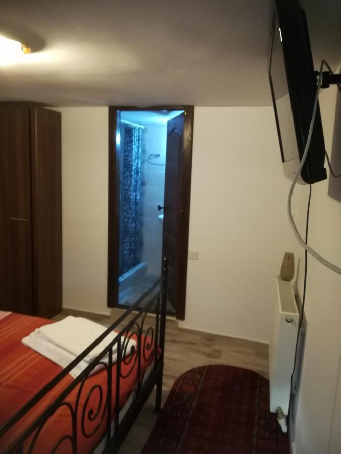 Vila Margareta Curtea de Argeş Exterior foto