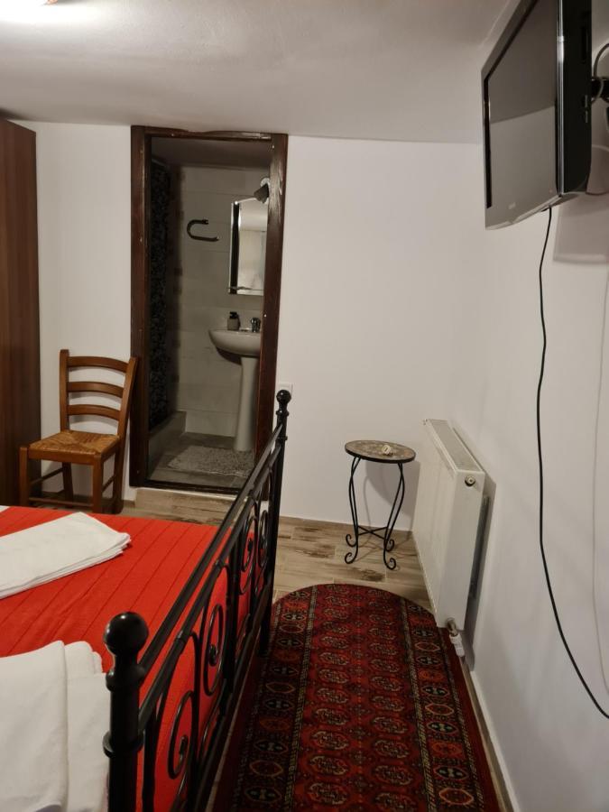 Vila Margareta Curtea de Argeş Exterior foto